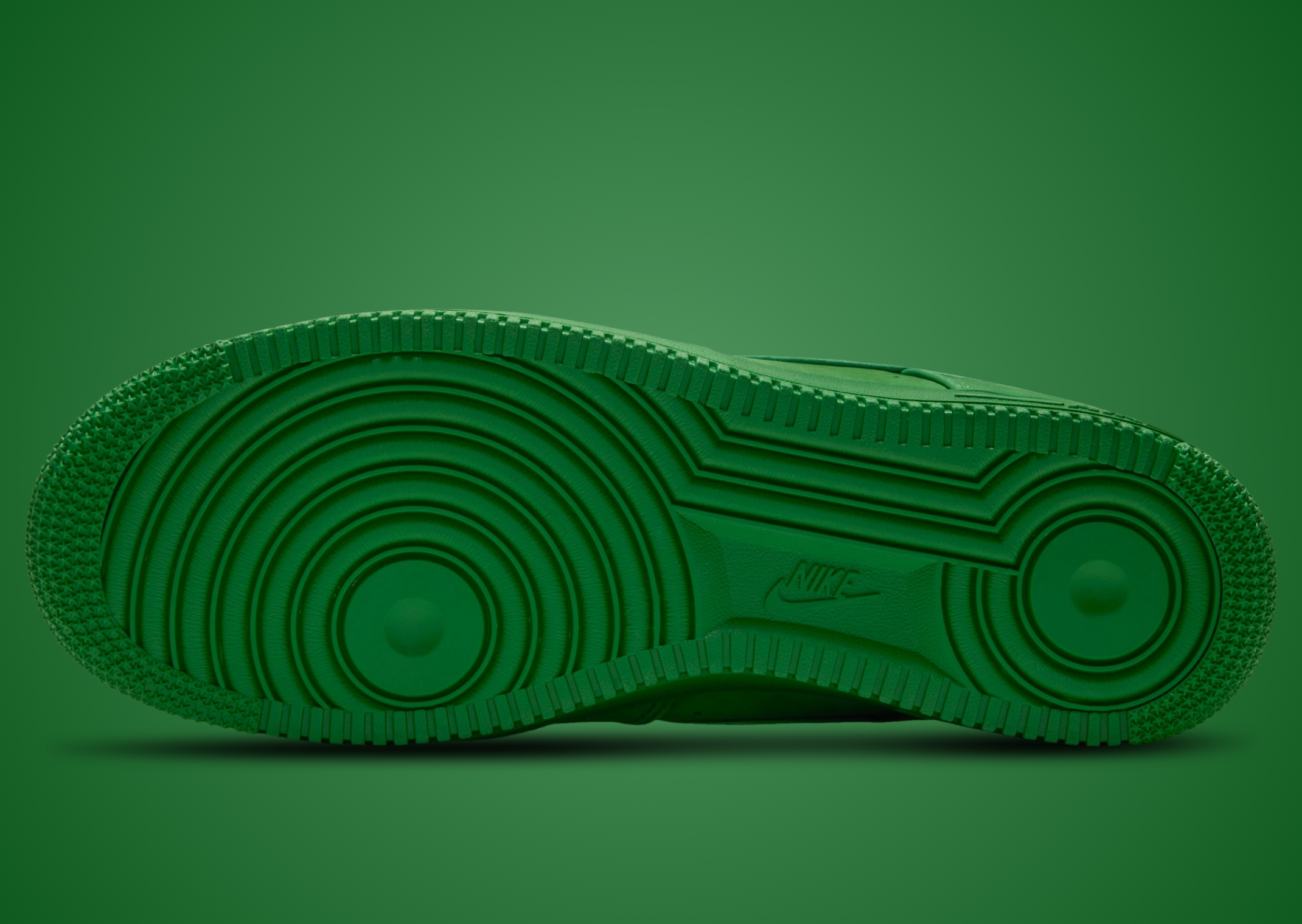 Nike Air Force 1 Low Luxe Oregon Apple Green Outsole