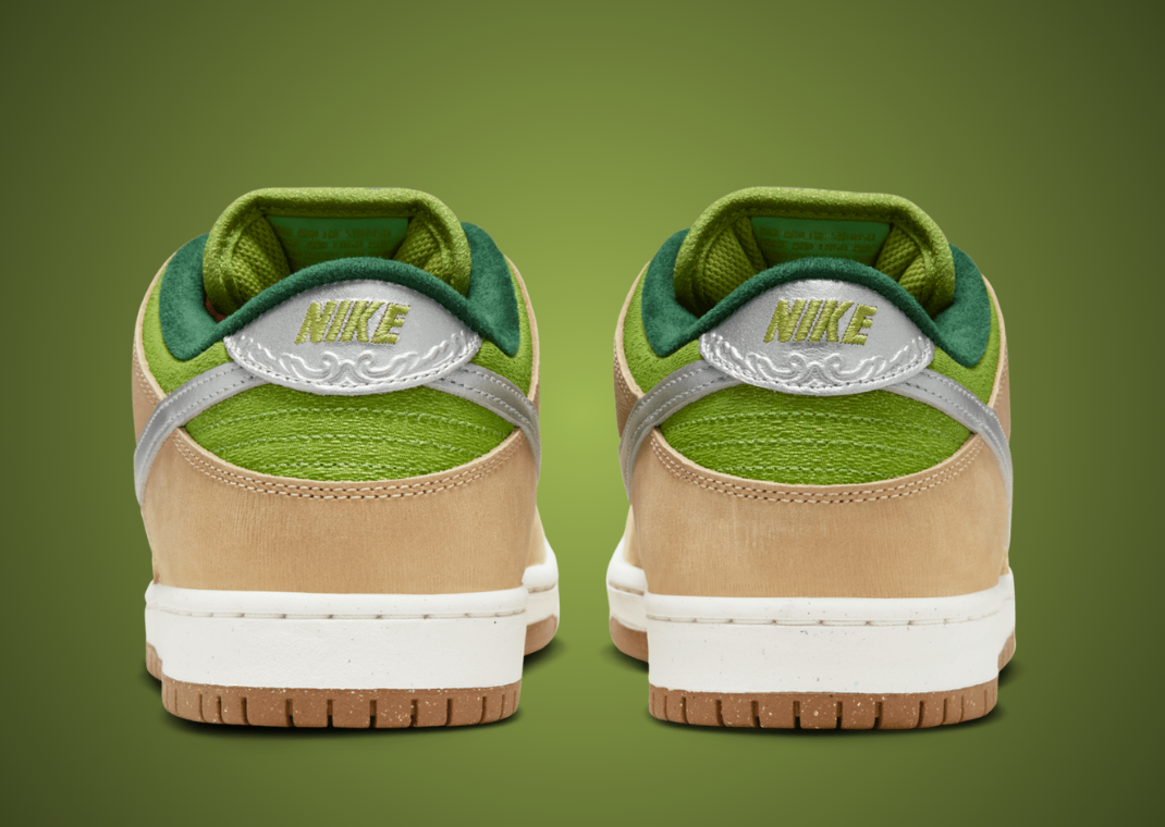 Nike SB Dunk Low WC Escargot Lateral Heel