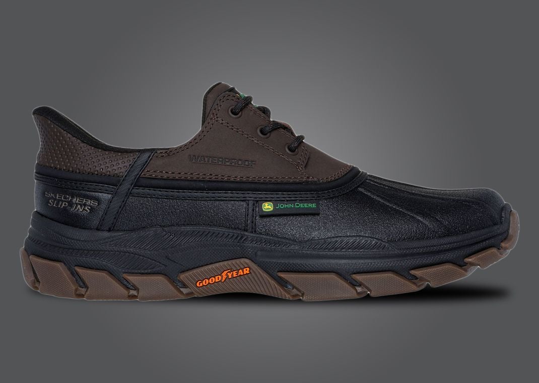 John Deere x Skechers Slip-ins Respected Tanzier Chocolate Black