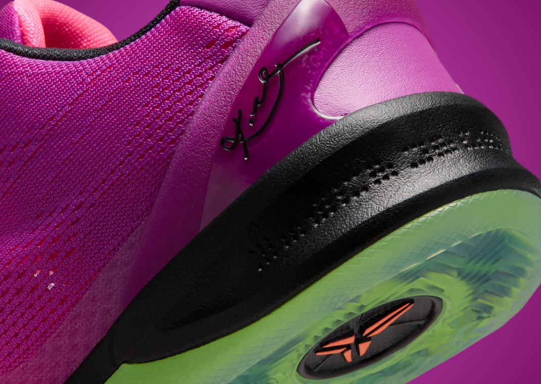 Nike Kobe 8 Protro Mambacurial (GS) Heel Detail
