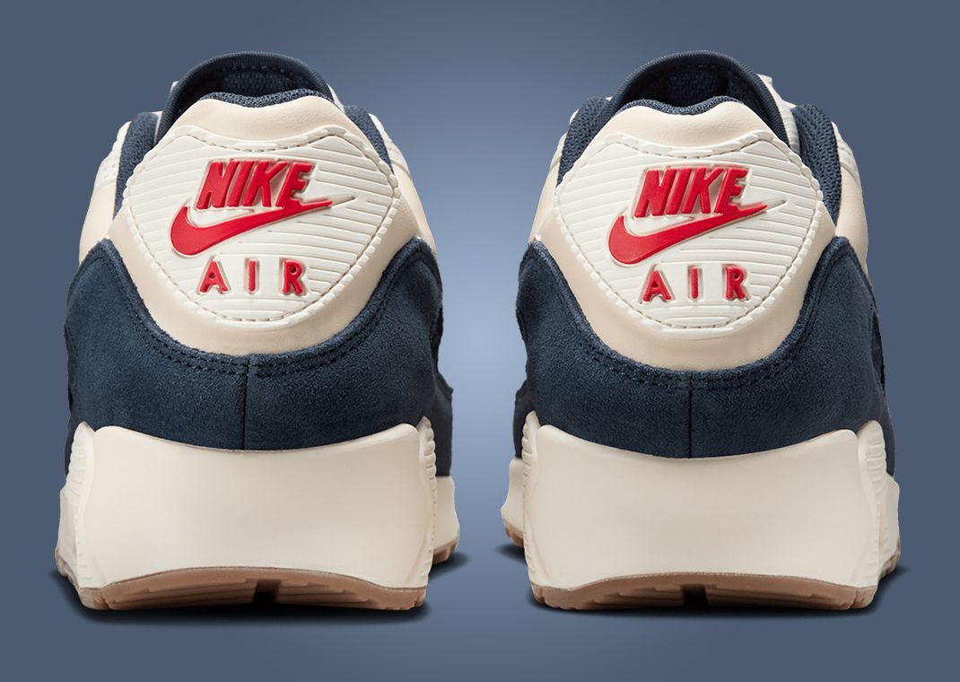 Nike Air Max 90 Independence Day Heel