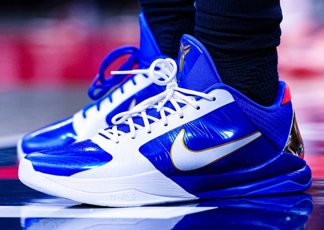 Caitlin Clark Nike Kobe 5 Protro Sonic the Hedgehog PE