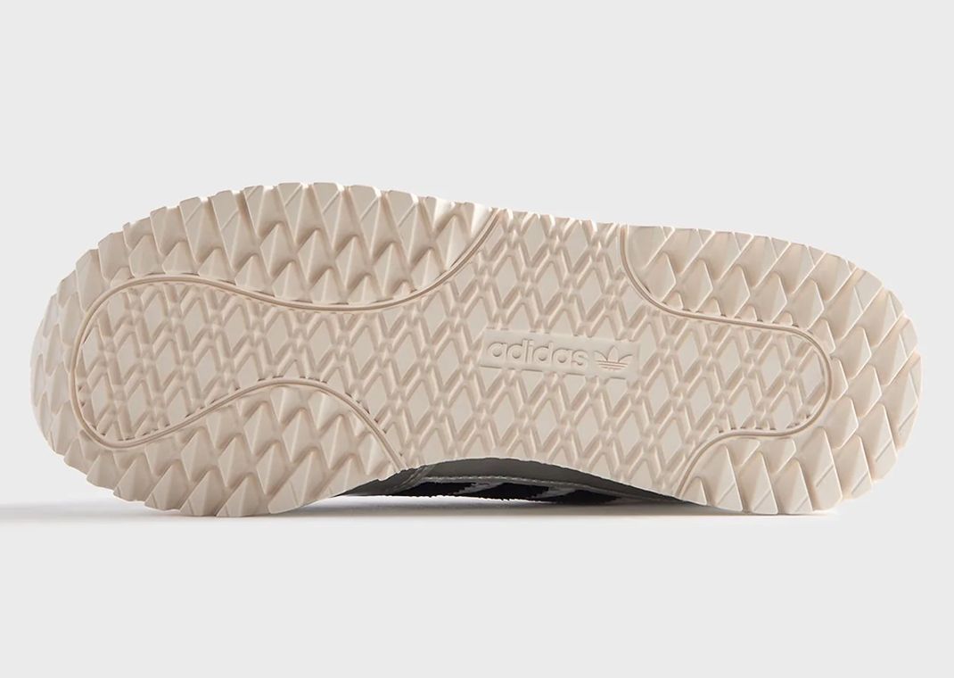 Kith x adidas New York White Silver Metallic Outsole