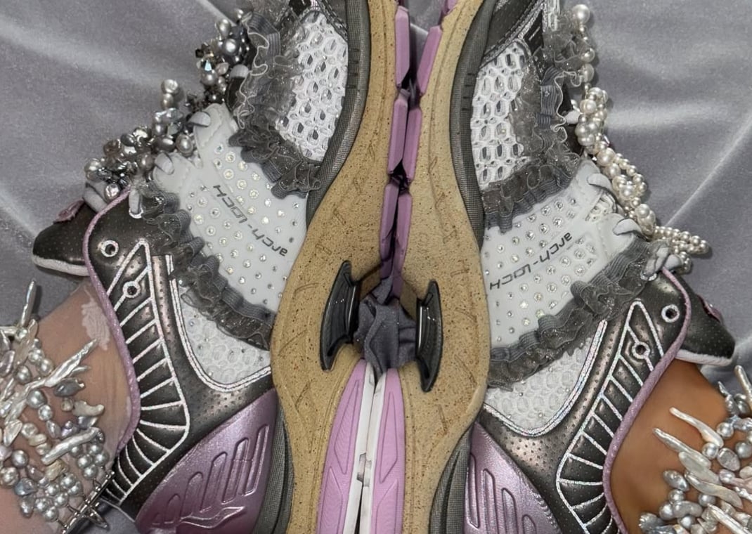 Metagirl x Saucony ProGrid Paramount Daughter of the Moon Custom