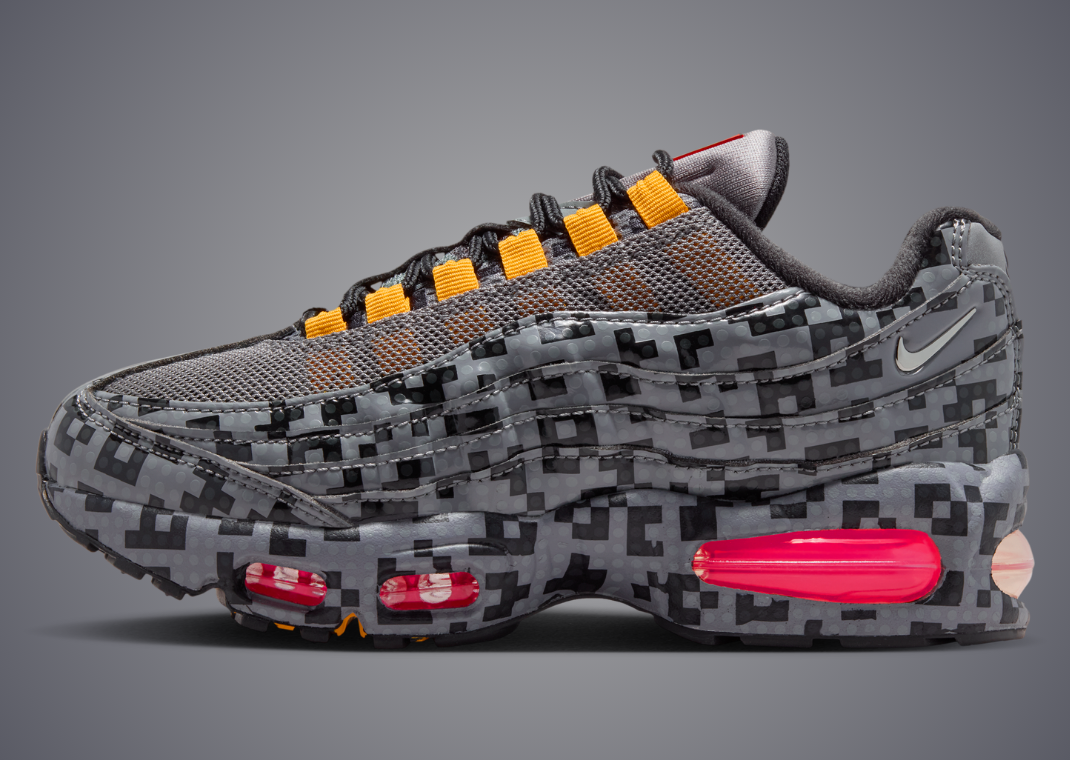 LEGO x Nike Air Max 95 Pixel Camo (GS) - Lateral