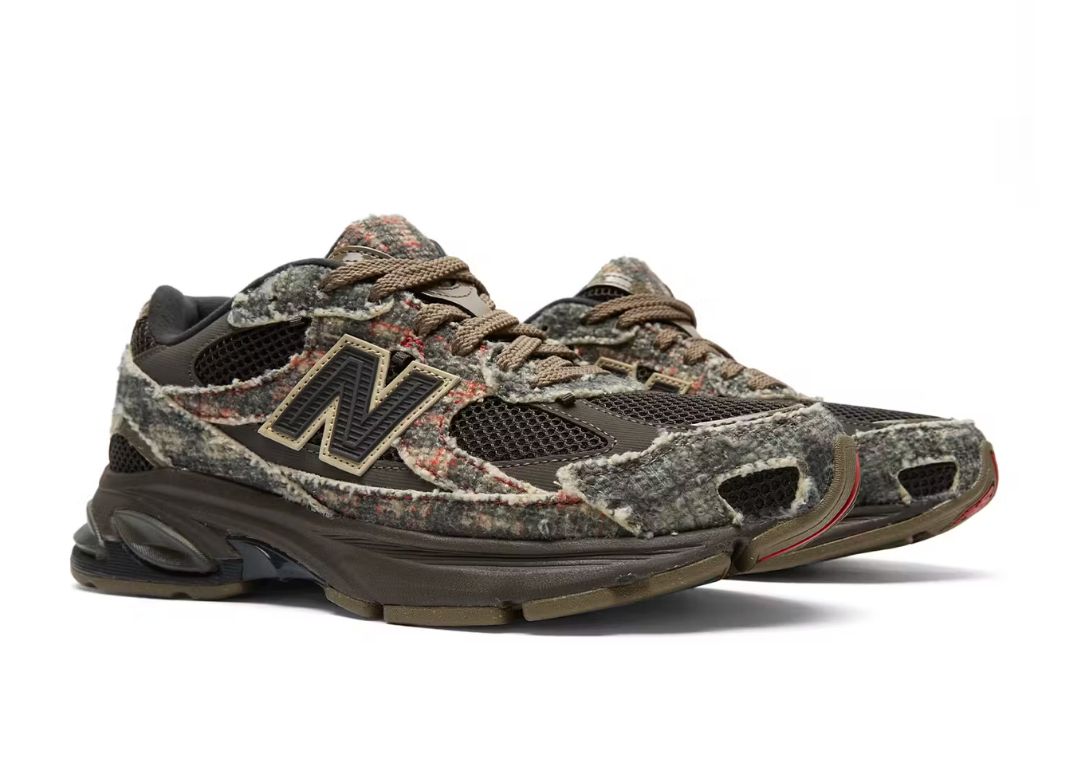 Joe Freshgoods x New Balance 2010 Hand Me Downs Angle