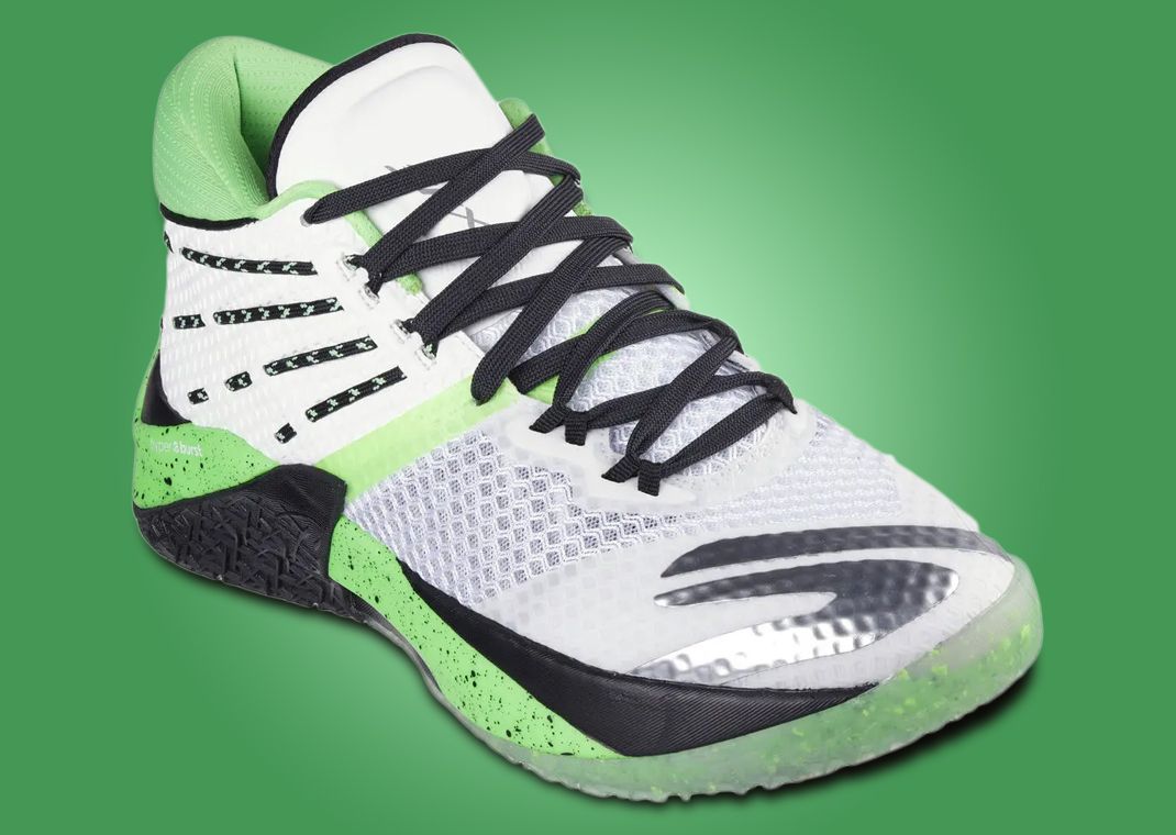 Skechers SKX Reign White Black Lime Angle