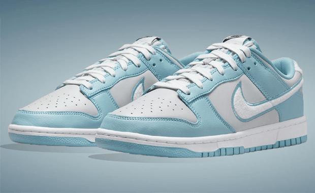 Fleecy Swooshes Feature On This Upcoming Nike Dunk Low