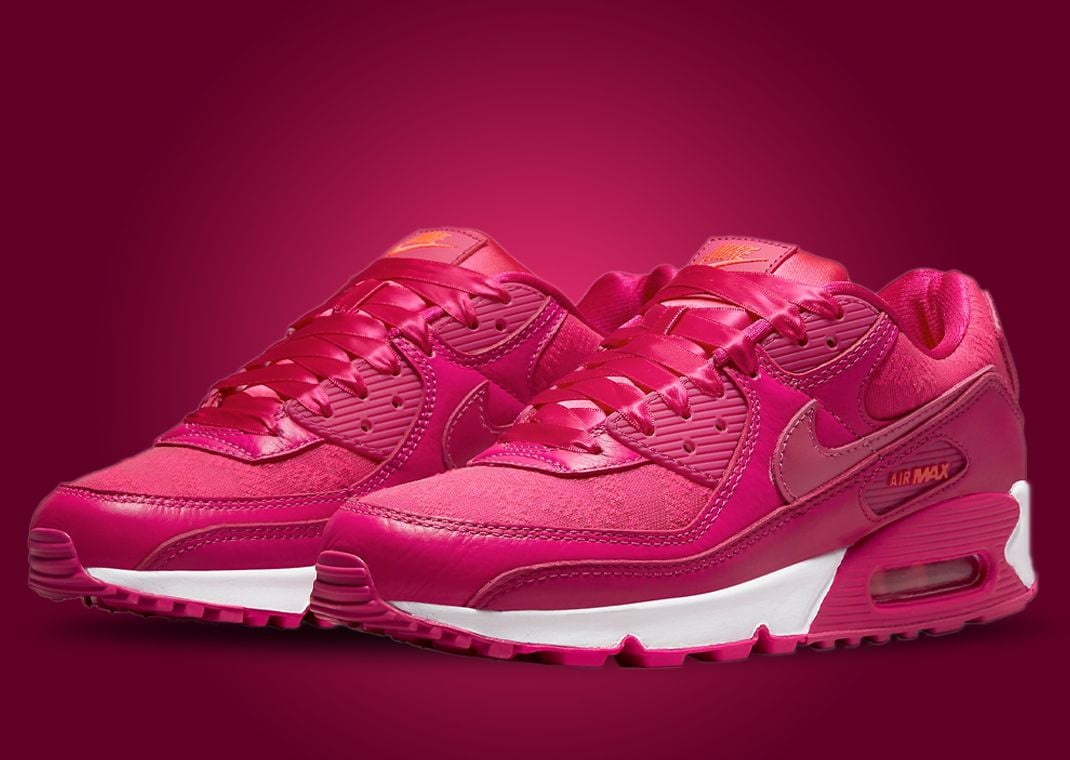 Nike Air Max 90 "Valentine's Day"