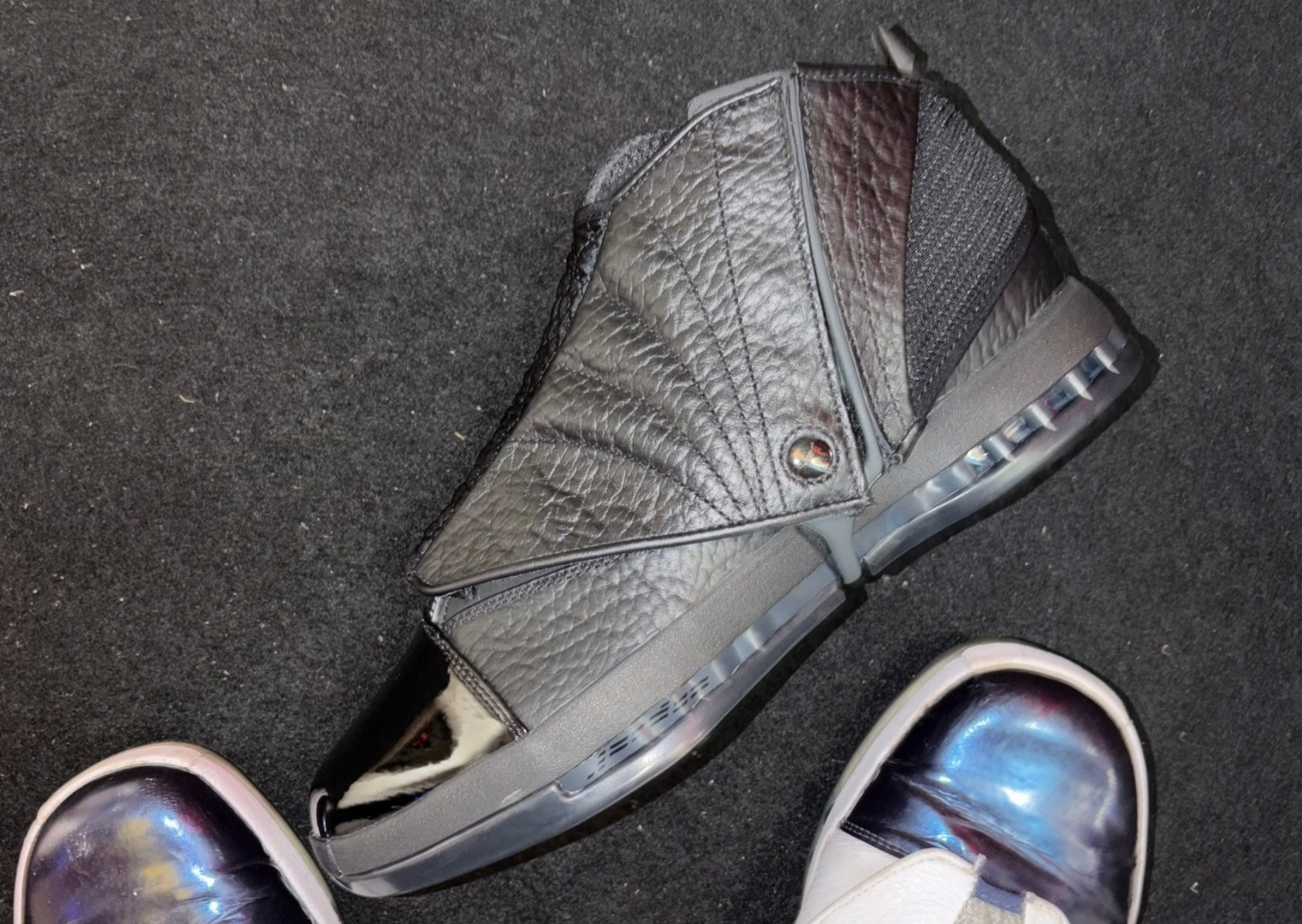 Air Jordan 16 Retro Black Pack