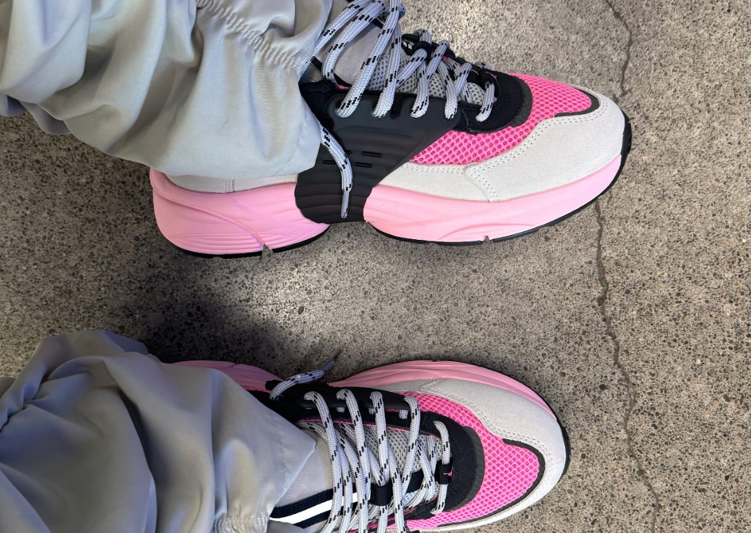 Jordan Trunner O/S Pink Black