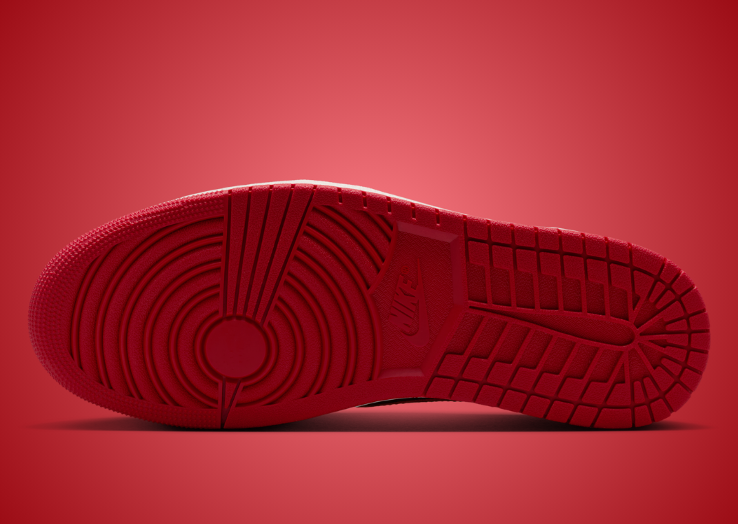 Air Jordan 1 Retro Low OG Banned - Bottom