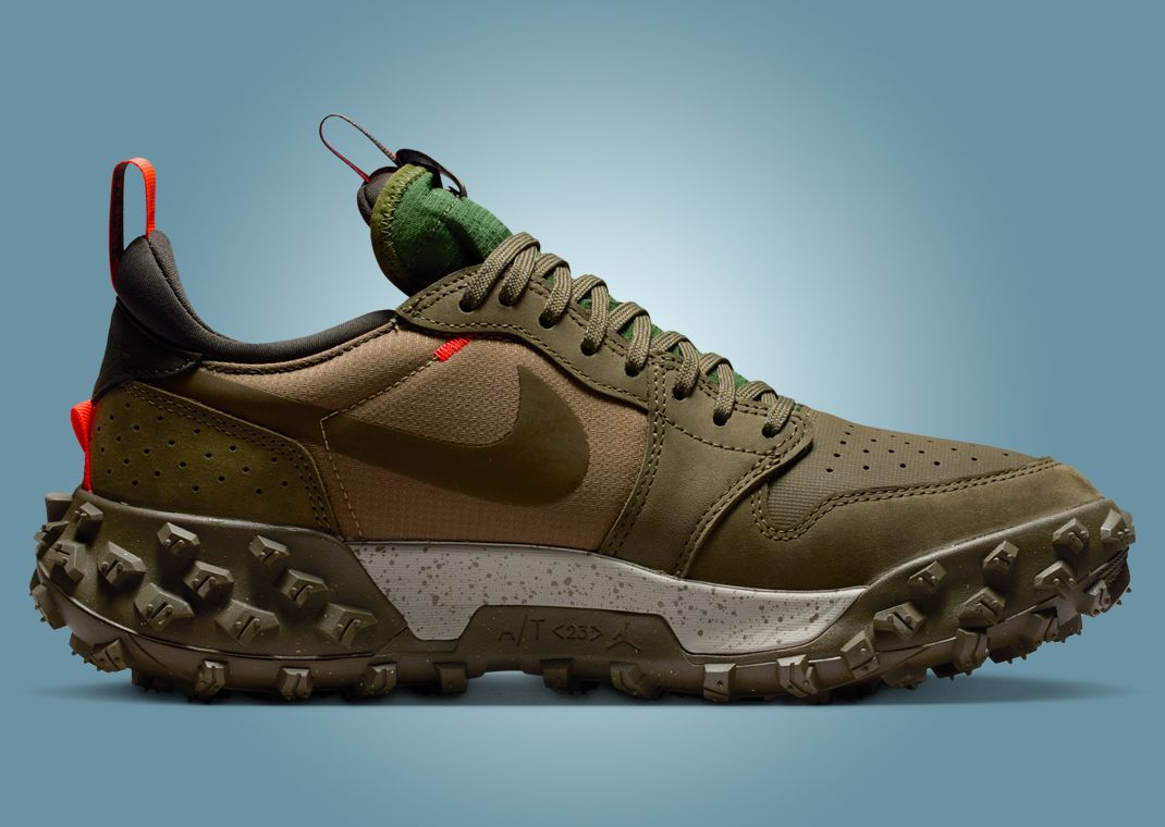 Air Jordan 1 Element Low Gore-Tex Medium Olive Medial