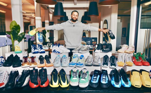 Steph Curry Sneaker Auction Raises $1.7 Million
