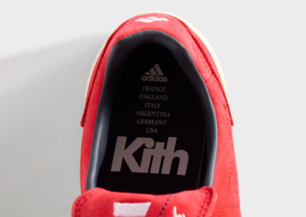 Kith x adidas Predator 2002 IC Red White Insole