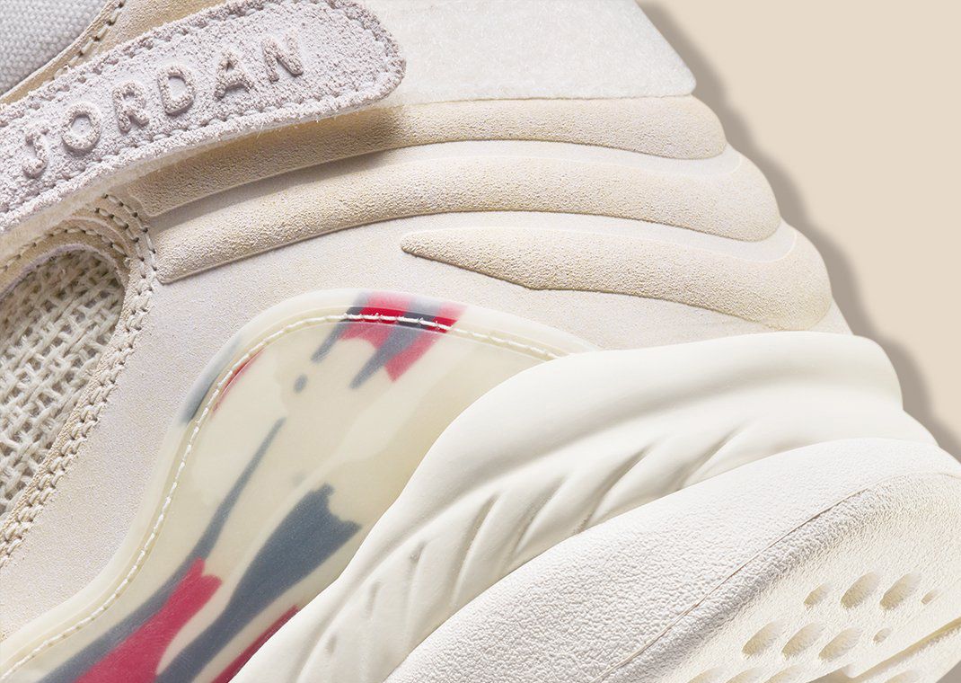 SoleFly x Air Jordan 8 Retro SP Mi Casa Es Su Casa Heel