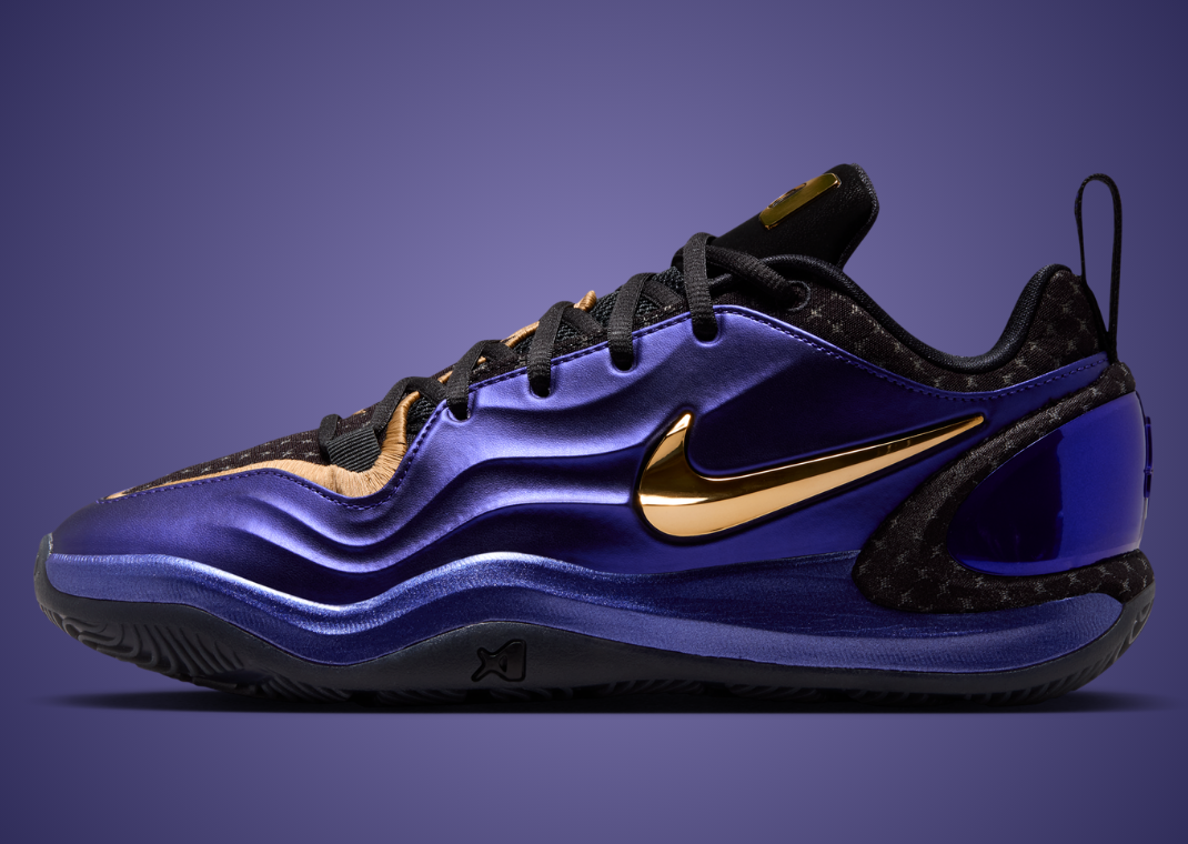 Nike A’Two TB Regency Purple - Lateral