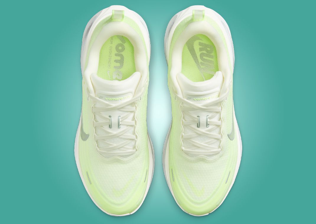 Nike Vomero Plus Barely Volt (W) Top