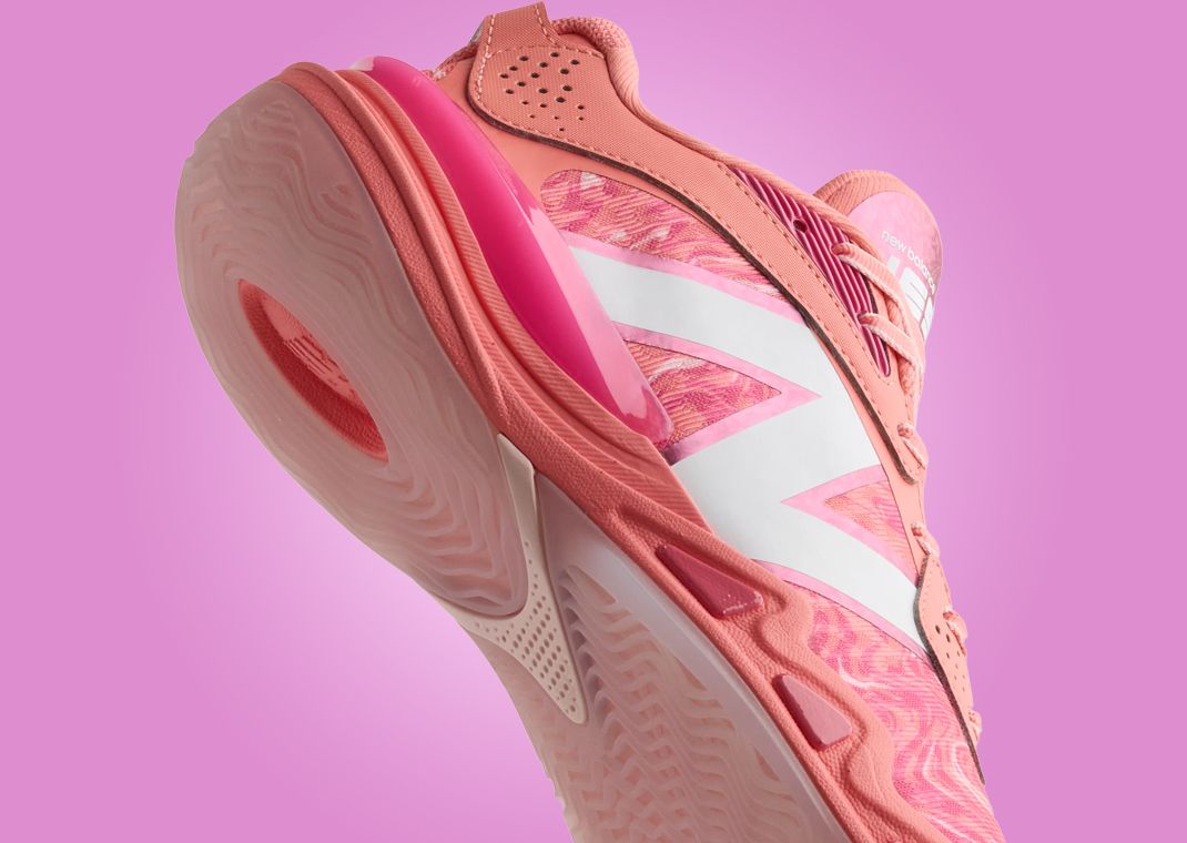 New Balance Hesi Low v2 Dragon Berry Detail