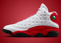 Air Jordan 13 Retro Chicago Lateral