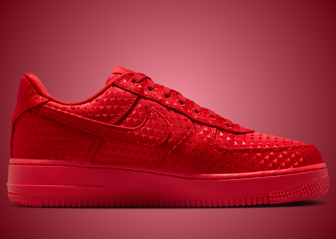 Nike Air Force 1 Low Valentine's Day University Red Medial