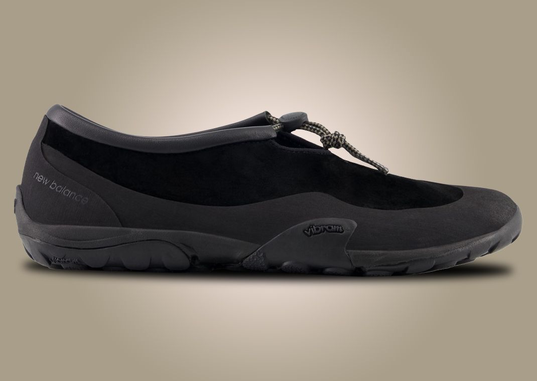 New Balance Tokyo Design Studio MT10T Black Lateral