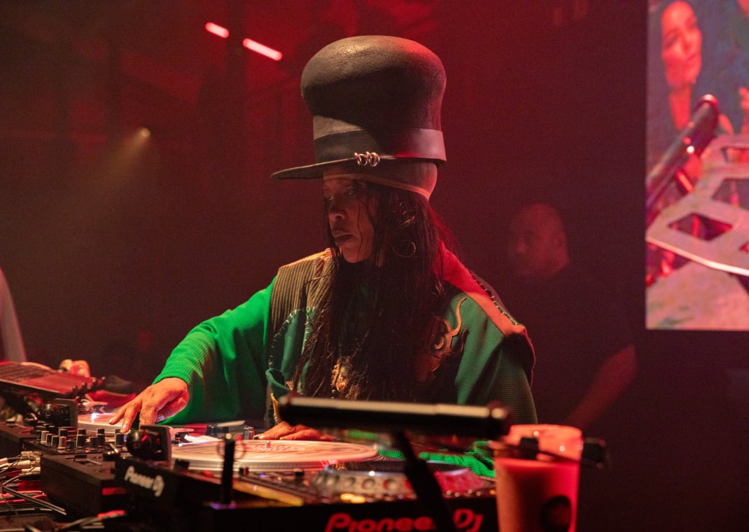 Erykah Badu DJing at the Jordan Brand House party
