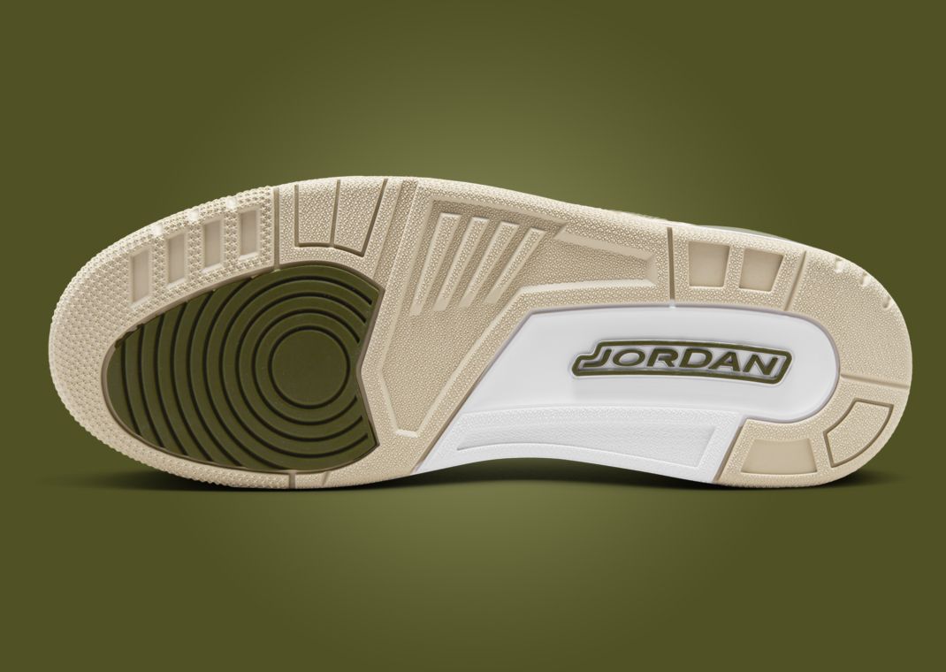 PSG x Jordan Legacy 312 Low Outsole
