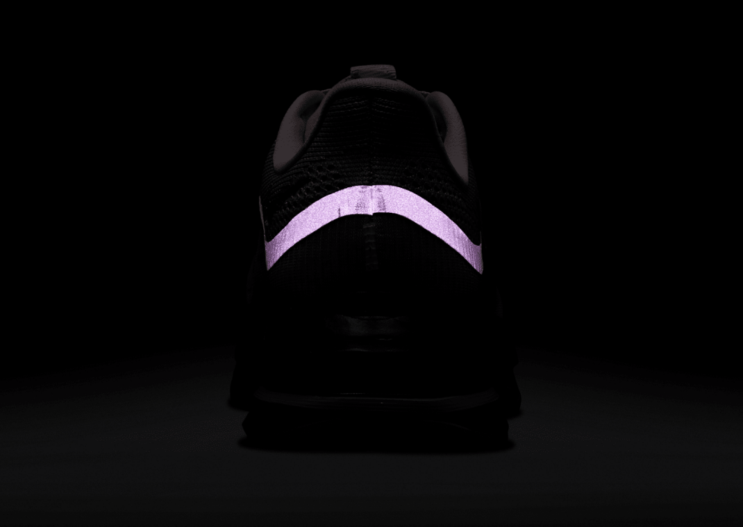 Faith Kipyegon x Nike Pegasus Premium Heel 3M