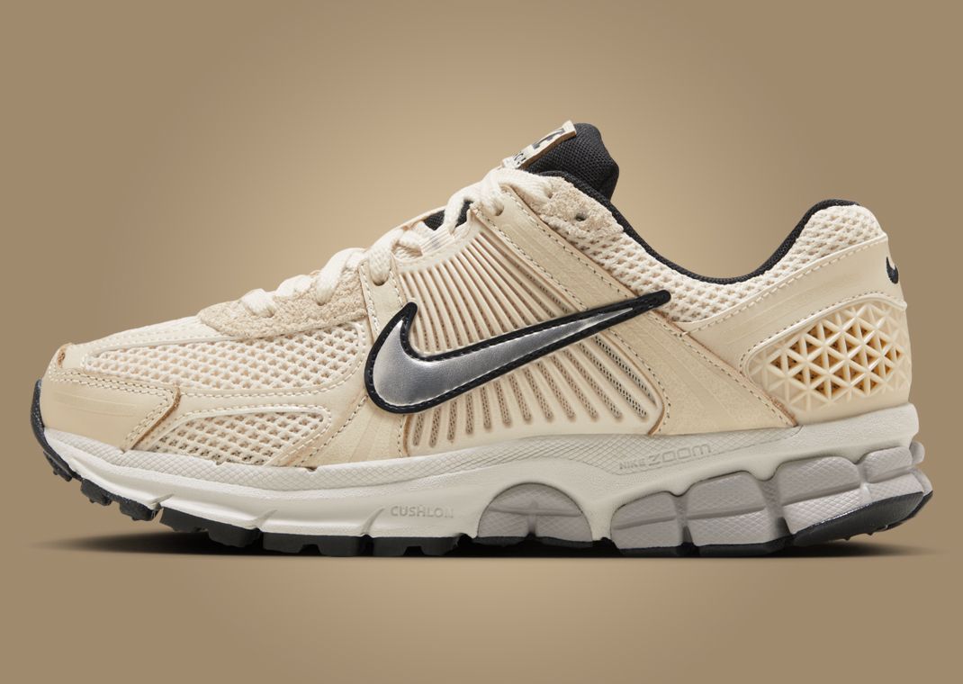 Nike Zoom Vomero 5 Pearl White (W) Lateral