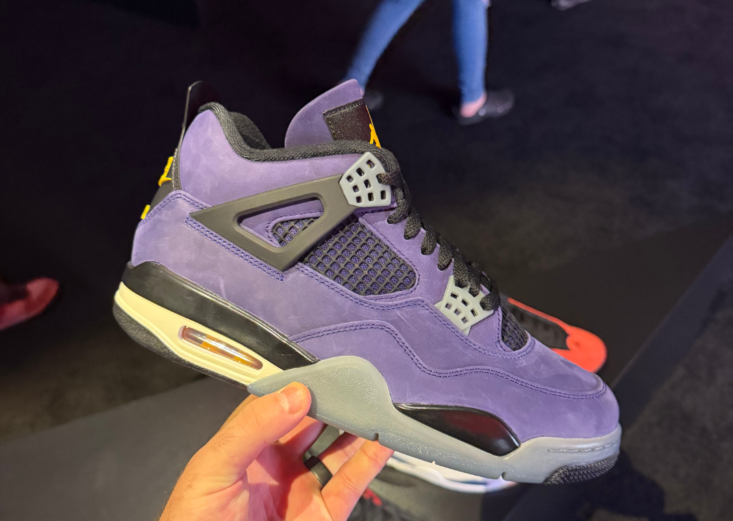 lakers jordans 4