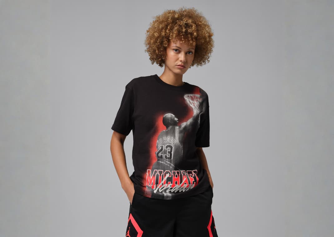 Jordan Sport Heritage Women's Dri-FIT Graphic T-Shirt