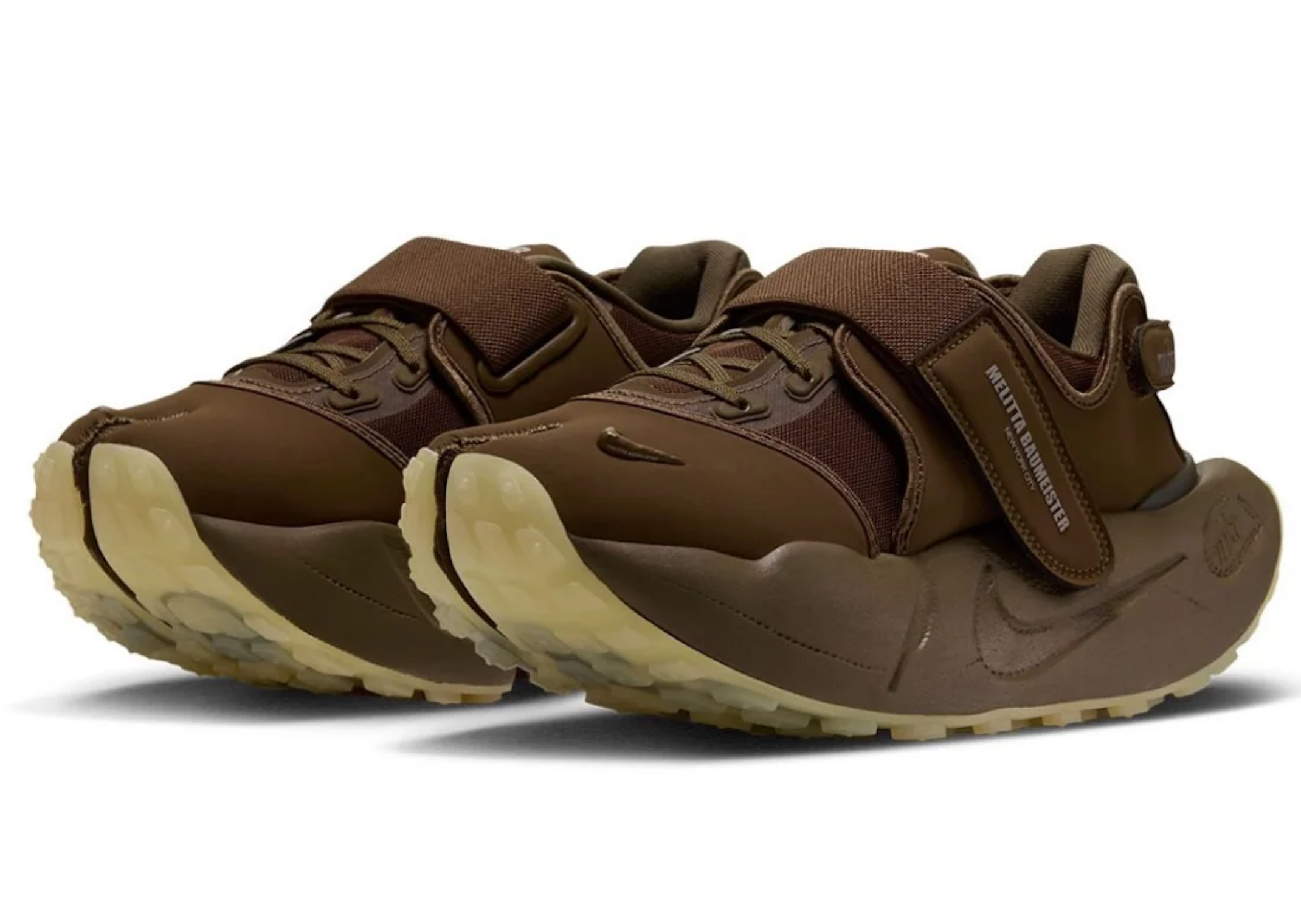 Melitta Baumeister x Nike Rift Rocker Yukon Brown - Angle