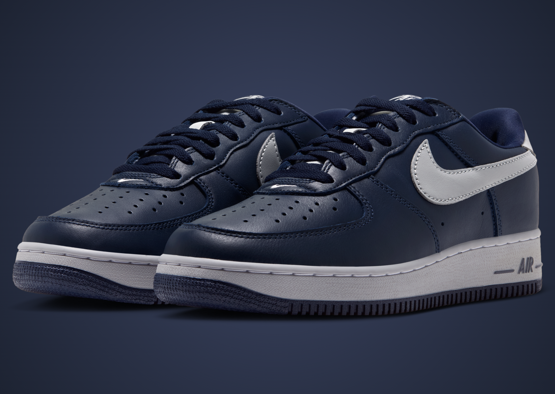 Nike Air Force 1 '01 College Navy