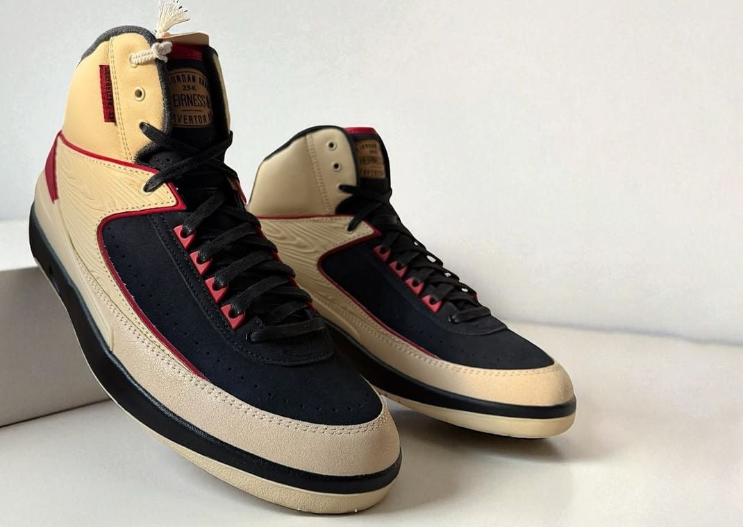 Air Jordan 2 Louisville Slugger