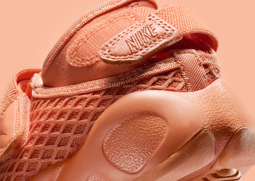 Nike Air Rift Breathe Healing Orange (W) Heel Detail