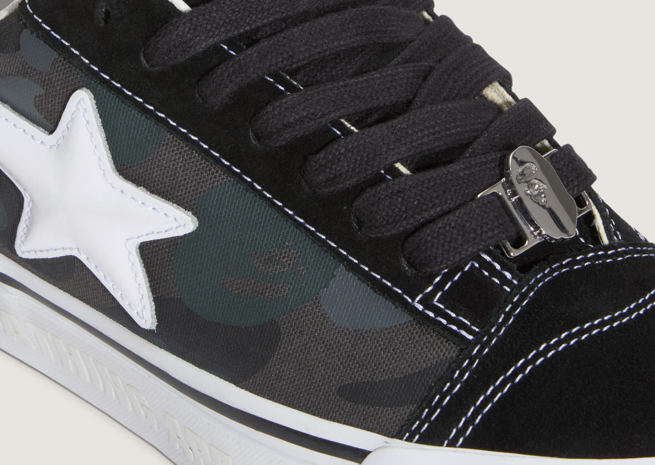 BAPE x Vans Knu Skool Camo Black Detail
