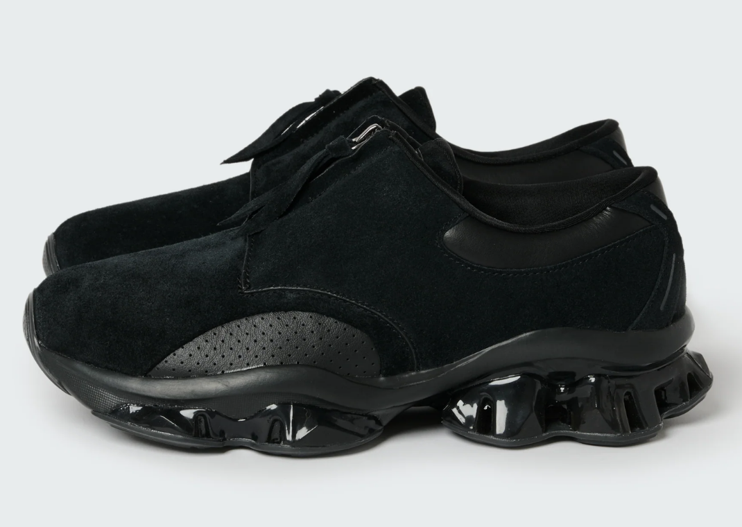 Studio Nicholson x Asics Gel-Kinetic SP Black - Lateral