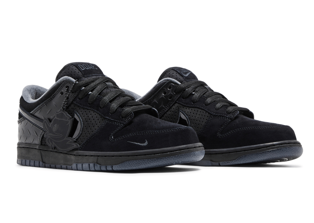 最終値下げ‼️Nike SB Dunk Low Triple Black 26.5 Nike SB Dunk Low Drops in 'Triple Black'