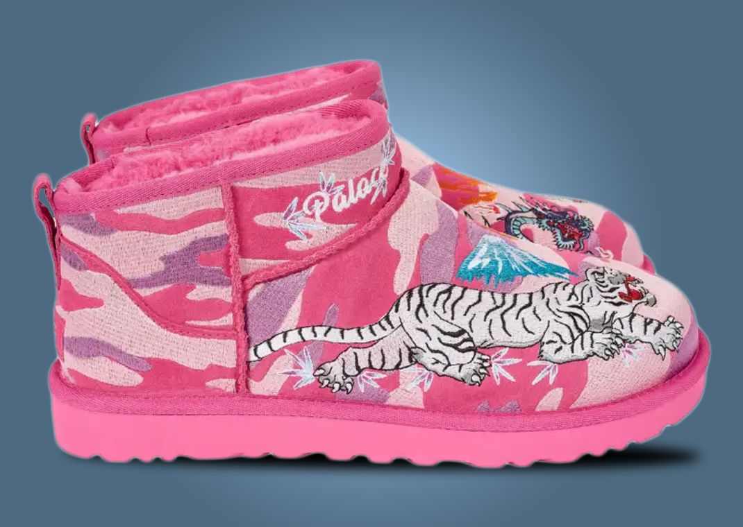 Palace x UGG Mini Boot Pink Camo Lateral