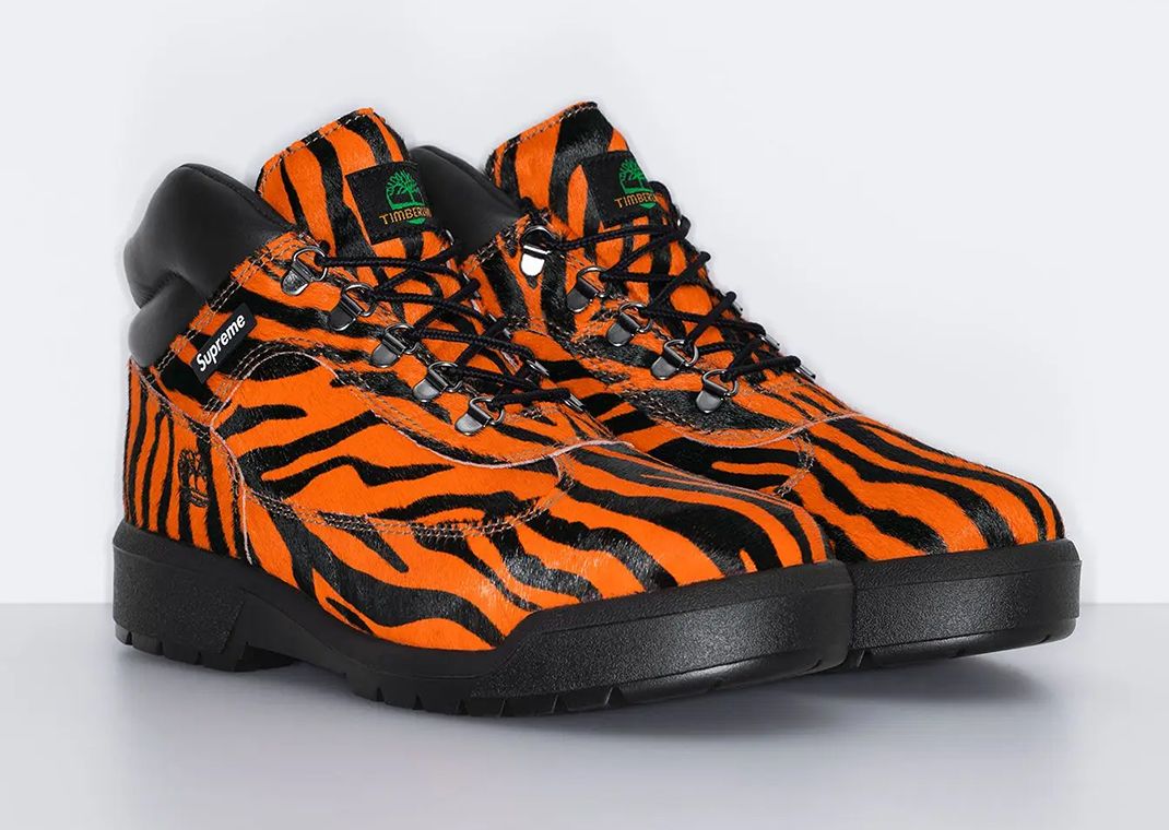 Supreme x Timberland Field Boot Pack Tiger Angle