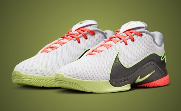 The Nike LeBron 22 Moonlight Releases November 2024