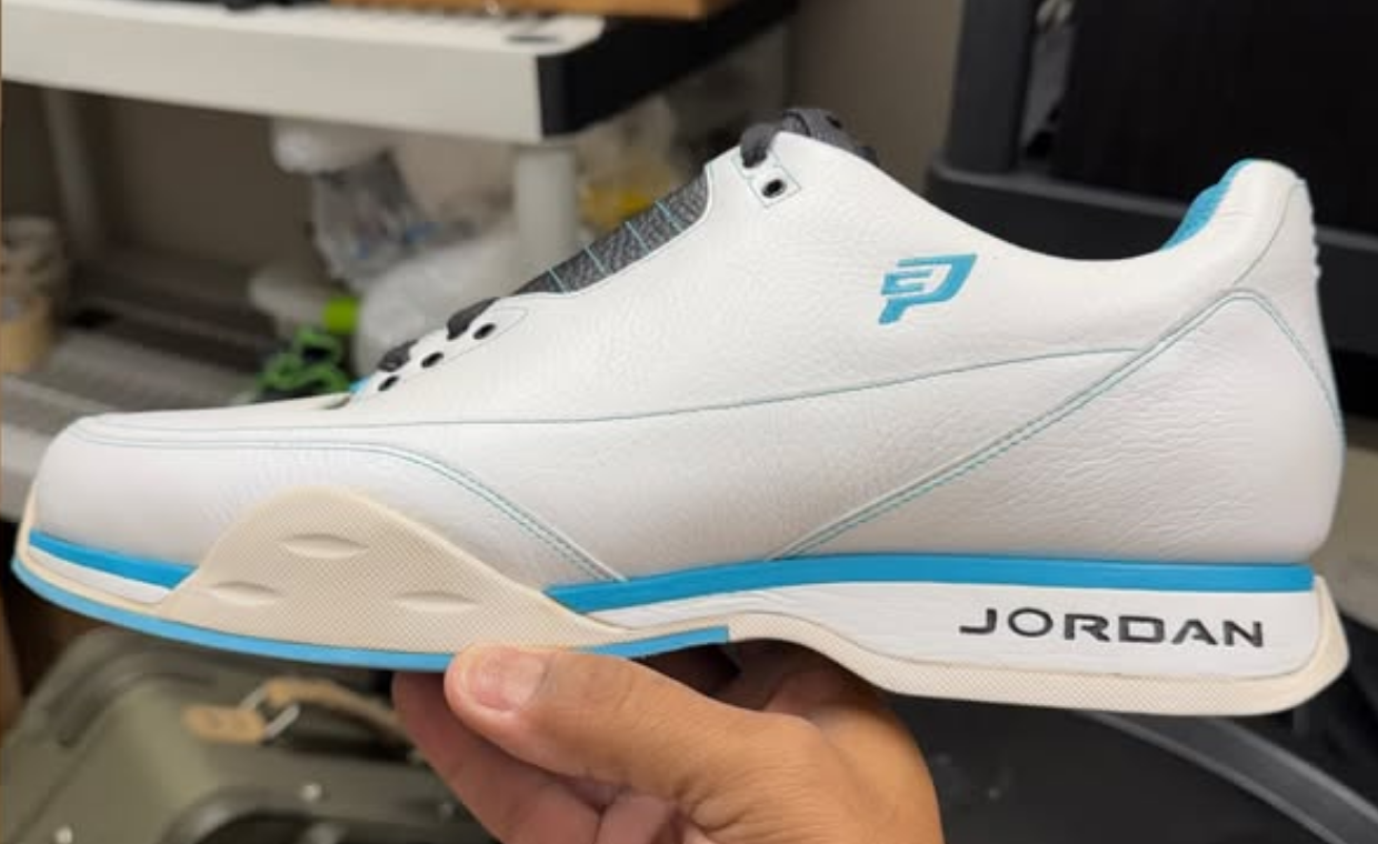 Chris Paul Jordan Bowling Shoe PE