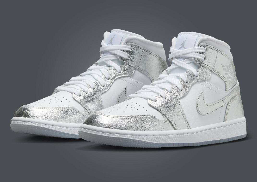 Air Jordan 1 Mid SE Metallic Silver (W)