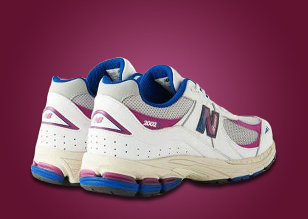 New Balance Comes Together With United Arrows On A 2002R