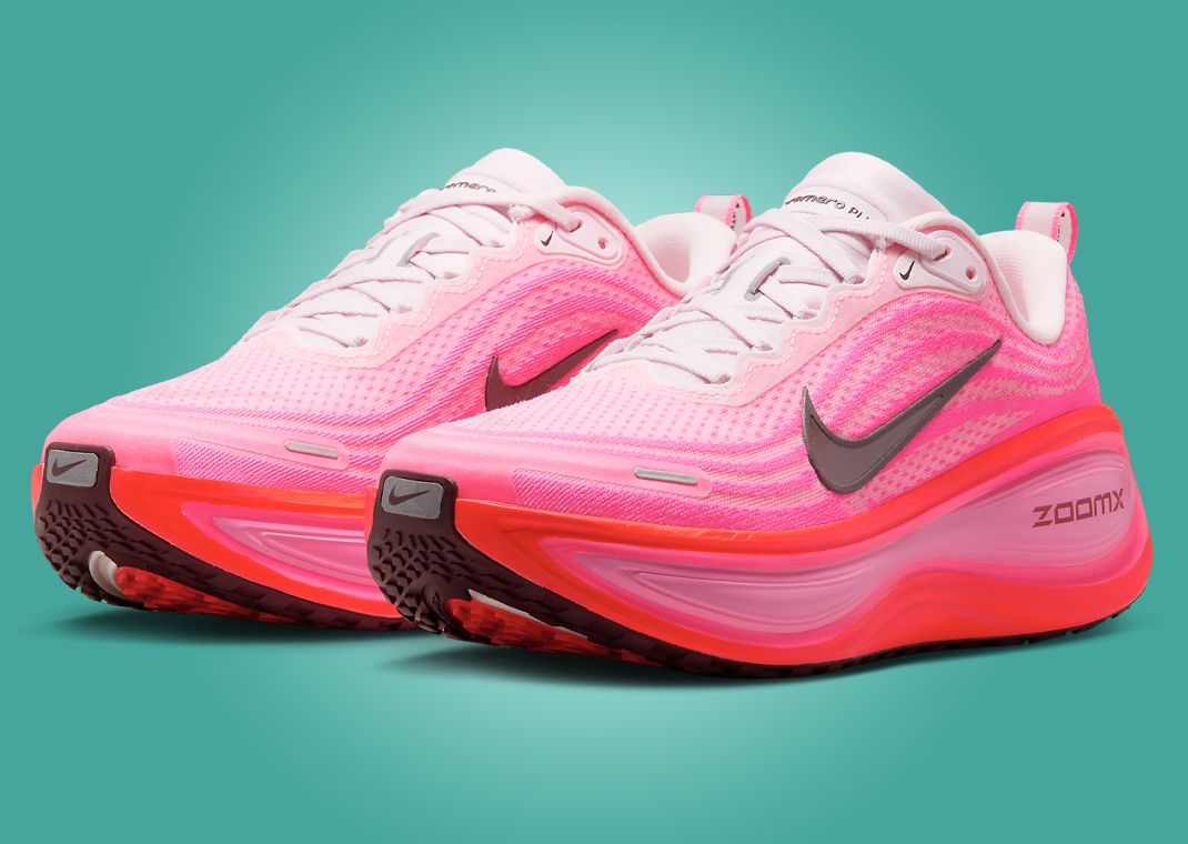 Nike Vomero Plus Hyper Pink Bright Crimson (W) Angle