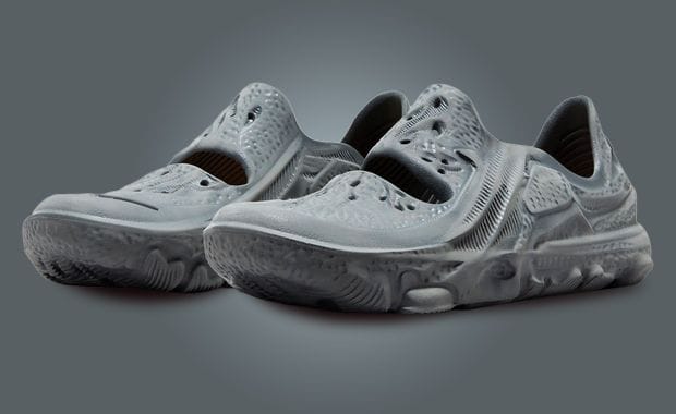 Smoke Grey Covers This Nike ISPA Universal