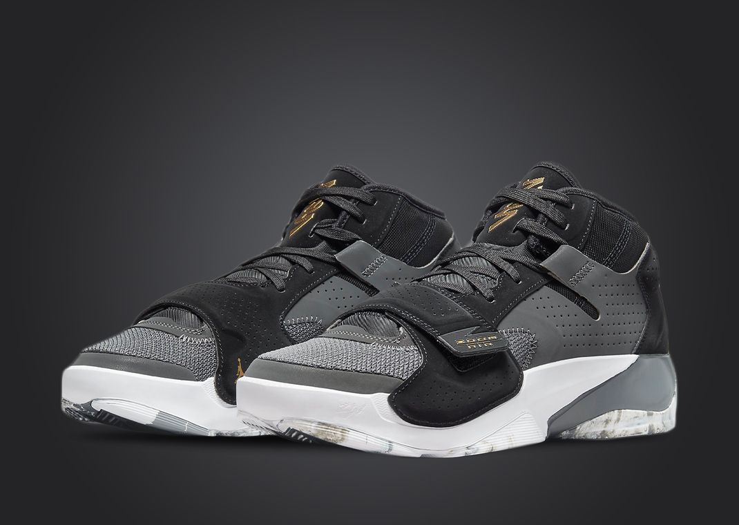 Jordan Zion 2 TB Black Metallic Gold