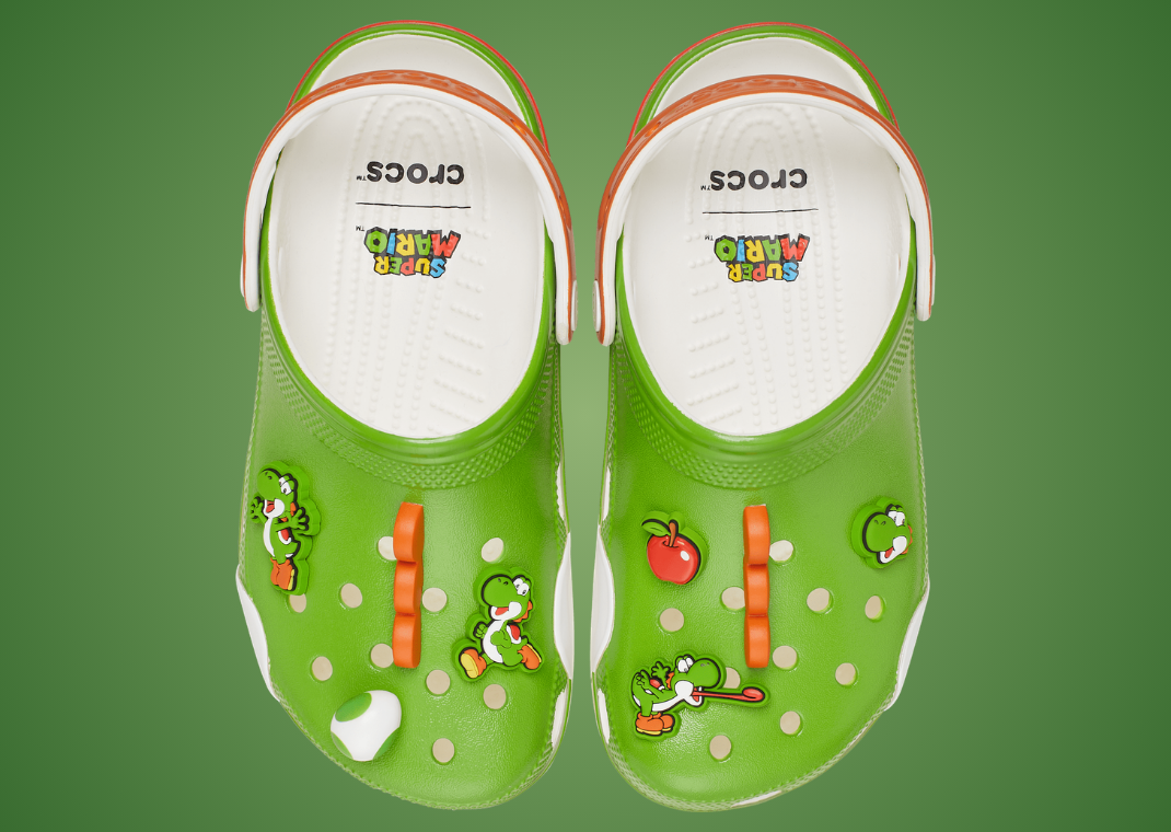 Nintendo x Crocs Classic Clog Yoshi - Top