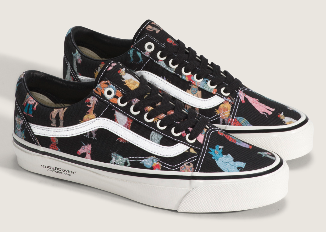 Undercover x Vans Old Skool Monster Black - Angle